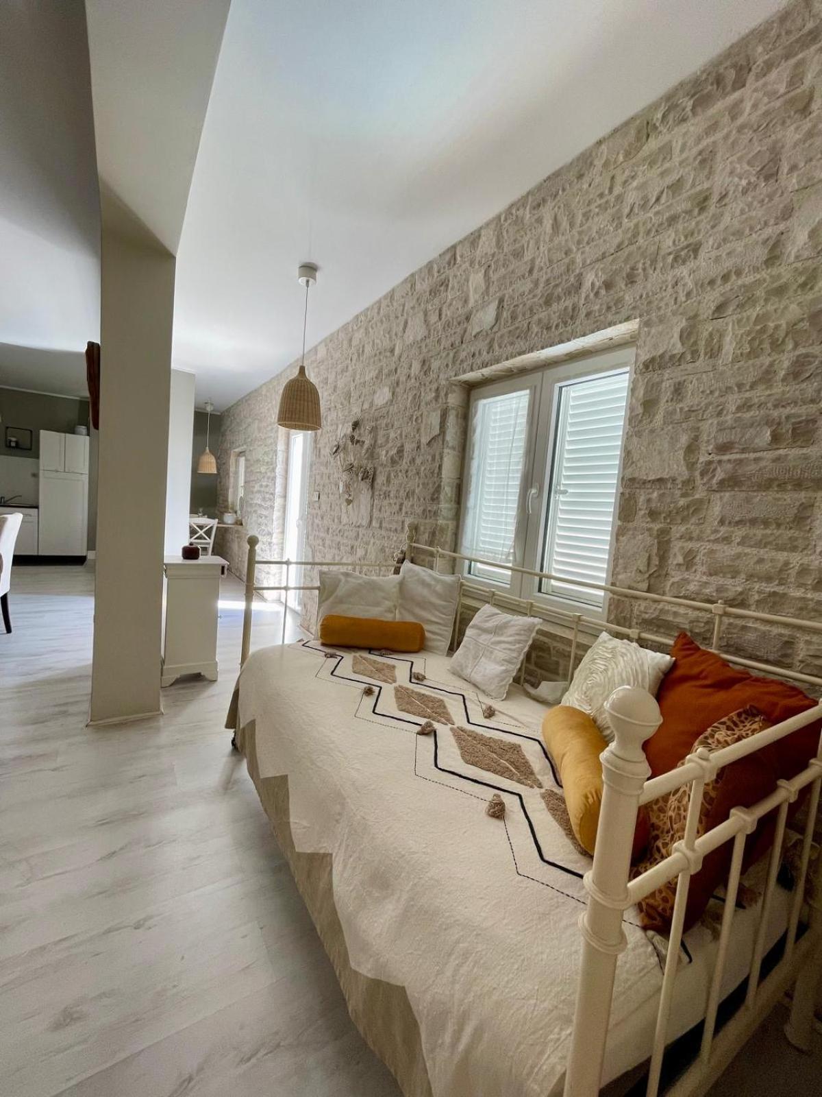 Villa Tiego Медулин Екстериор снимка
